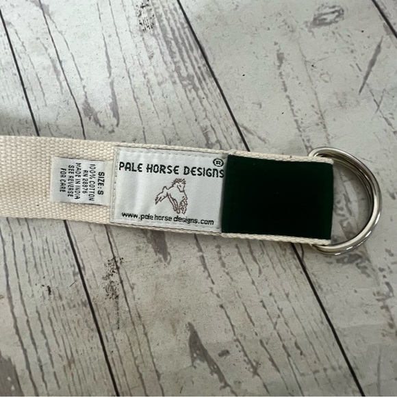 Pale Horse Designs Size Small Green FROG Embroidered Fabric Belt - Picture 2 of 8